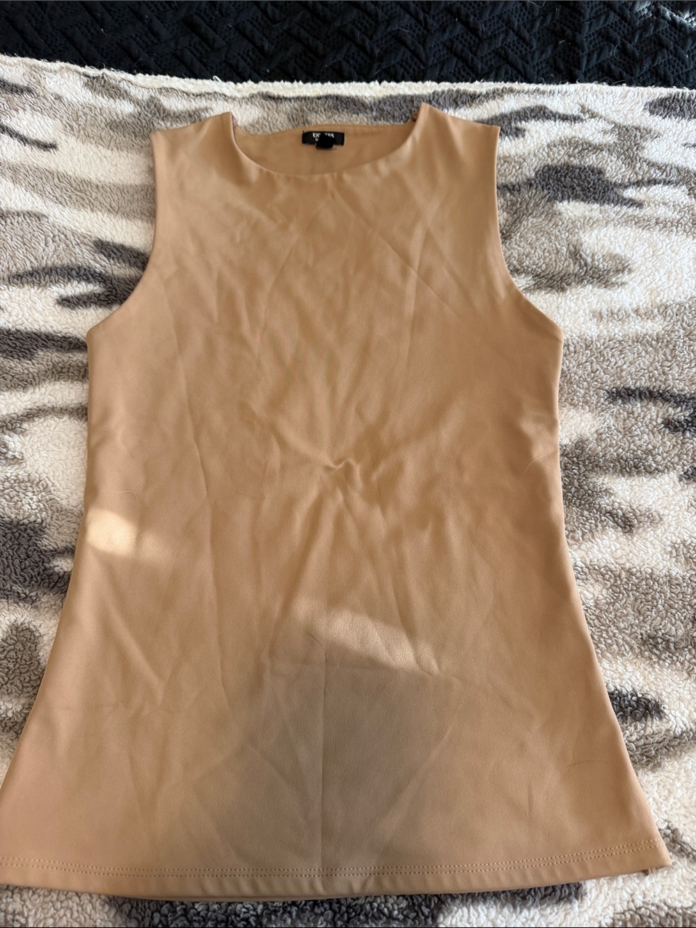 Express Women's Camel Sleeveless Crew Neck Tank Top